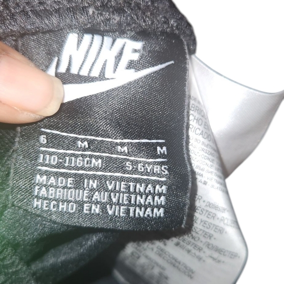 Nike Kids Black Joggers with Green Logo NWOT - Picture 2 of 5
